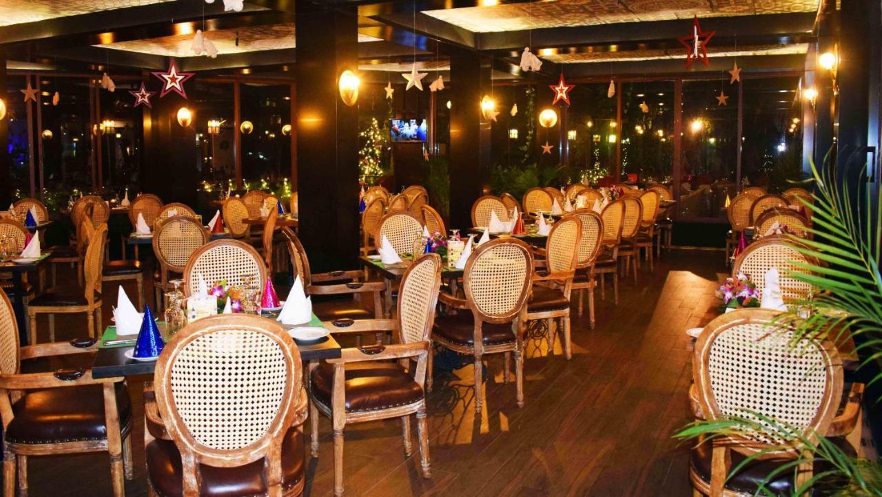 โรงแรมธิลังกา แคนดี้ ภายนอก รูปภาพ
